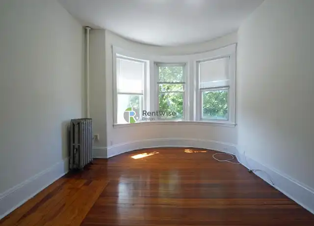 Property at 87 Brighton Ave, Allston, MA, 02134, 2 beds, 1 bath, [object Object]
