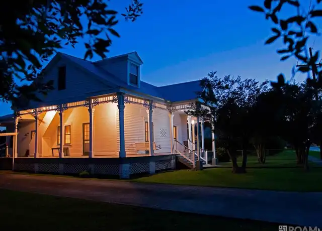 Property at 1228 Mississippi St, Donaldsonville, LA, 70346, 2 beds, 1 bath, [object Object]