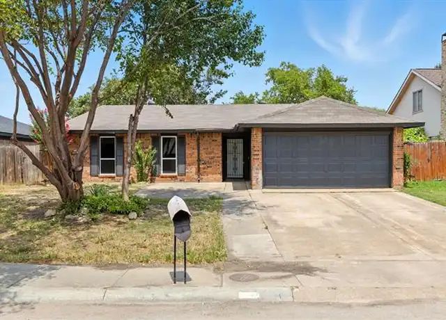 Property at 2307 Montclair Dr, Carrollton, TX, 75007, 3 beds, 2 baths, [object Object]