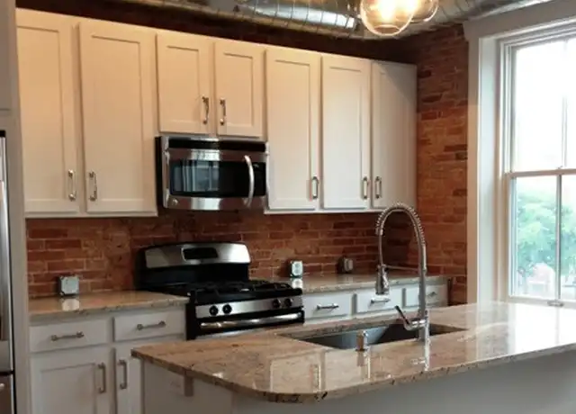 Property at 133 State St Unit 2, Harrisburg, PA, 17101, 2 beds, 1 bath, [object Object]