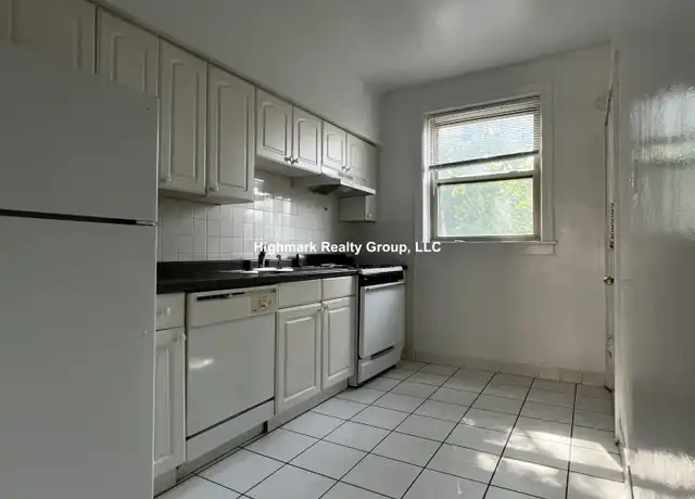 Property at 916 Reba Pl Unit 2N, Evanston, IL, 60202, 1 bed, 1 bath, [object Object]