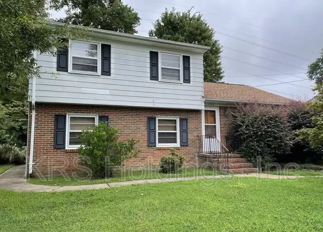 Property at 157 Sheppard Dr, Williamsburg, VA, 23185, 3 beds, 2 baths, [object Object]