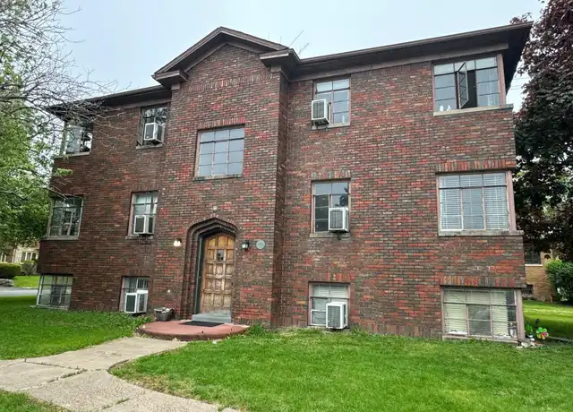 Property at 405 W Columbia Ave Unit 1, Davenport, IA, 52803, 1 bed, 1 bath, [object Object]