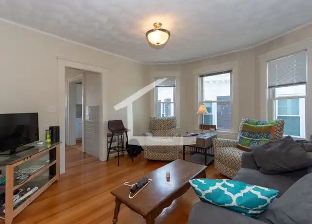 Property at 440 Washington St, Brighton, MA, 02135, 3 beds, 1 bath, [object Object]