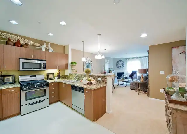 Property at Lexington at Fedora - 844 Fedora St, Los Angeles, CA, 90005, 2 beds, 2 baths, [object Object]