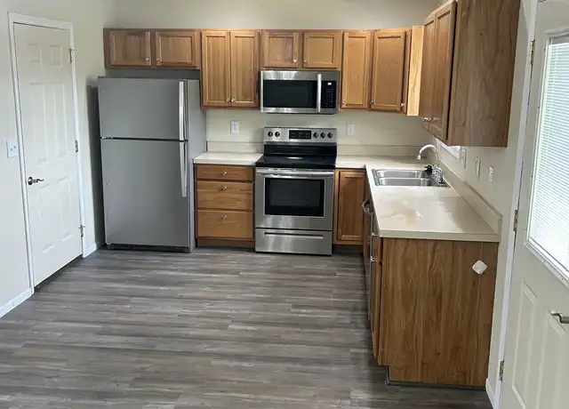 Property at 6888 Boston Dr, Newburgh, IN, 47630, 2 beds, 1 bath, [object Object]