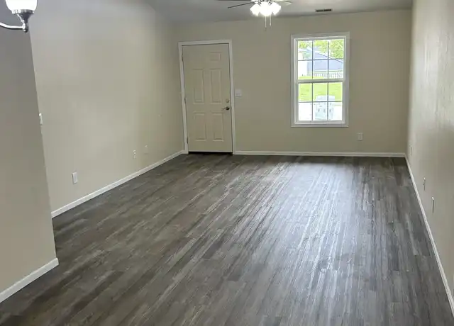 Property at 6888 Boston Dr, Newburgh, IN, 47630, 2 beds, 1 bath, [object Object]