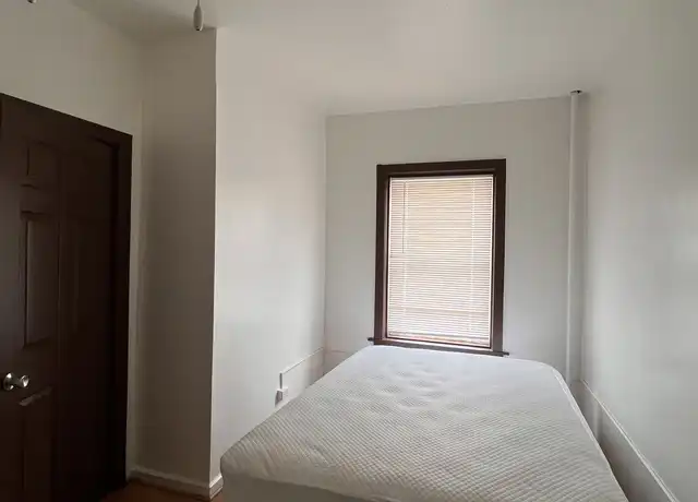 Property at 5000 N Kenmore Ave Unit 310, Chicago, IL, 60640, 1 bed, 1 bath, [object Object]