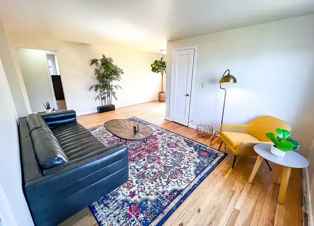 Property at 17th & Union Court - 1703 E Union St, Seattle, WA, 98122, 2 beds, 1 bath, [object Object]