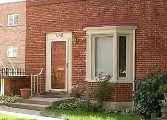 Property at 1742 E Broad St, Columbus, OH, 43203, 2 beds, 1 bath, [object Object]