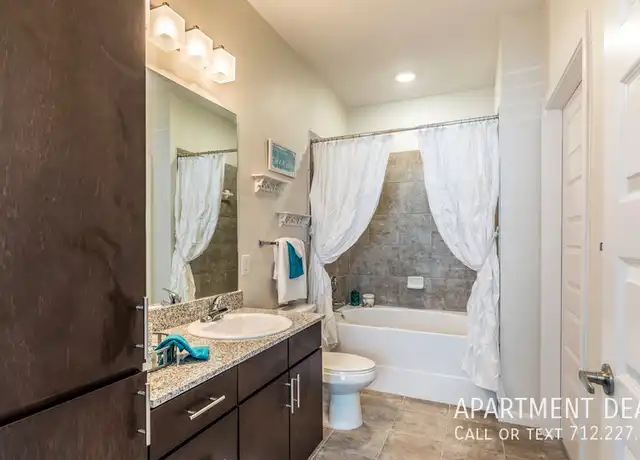 Property at 10006 Fannin St Unit 564, Houston, TX, 77045, 2 beds, 2 baths, [object Object]