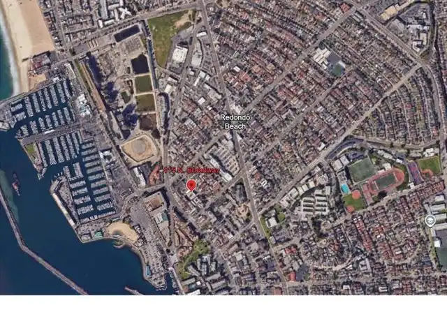 Property at 415 N Broadway, Redondo Beach, CA, 90277, 2 beds, 2 baths, [object Object]