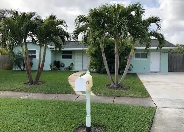 Property at 18966 SE Southgate Dr, Jupiter, FL, 33469, 3 beds, 2 baths, [object Object]