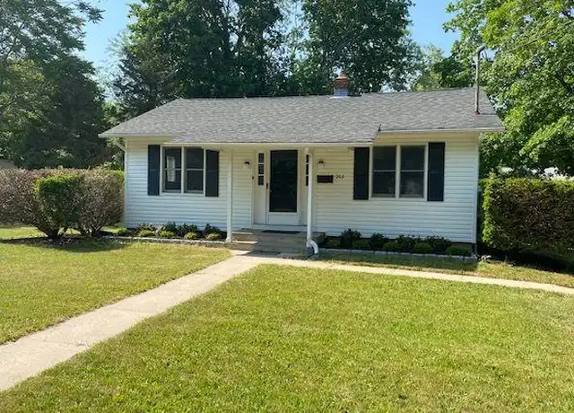 Property at 202 Oakwood Rd, Port Jefferson, NY, 11777, 2 beds, 1 bath, [object Object]