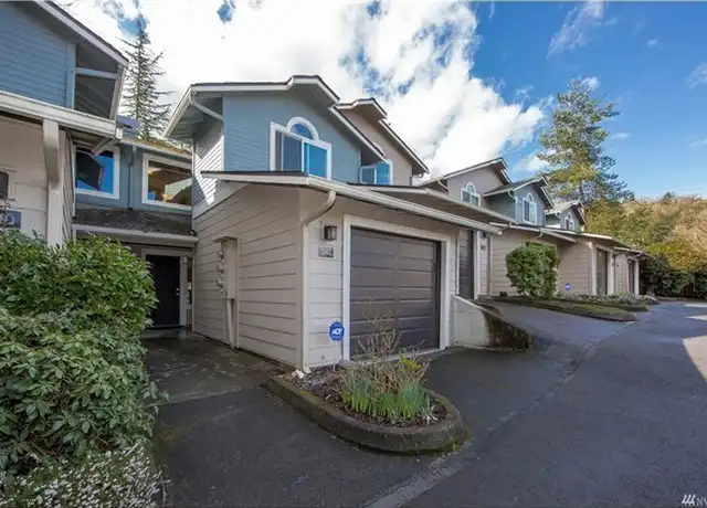 Property at 4356 W Lake Sammamish Pkwy SE Unit A141, Issaquah, WA, 98027, 2 beds, 2.5 baths, [object Object]