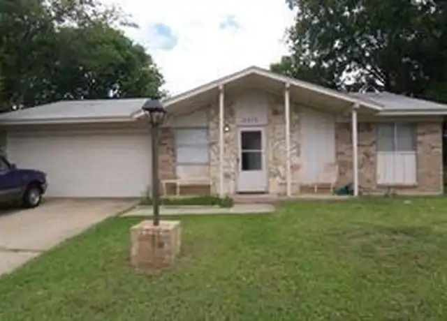 Property at 2315 McCormick St, Denton, TX, 76205, 3 beds, 1.5 baths, [object Object]