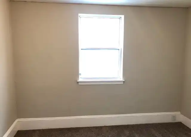 Property at 7402 Park Ave Unit 1, Cleveland, OH, 44105, 2 beds, 1 bath, [object Object]