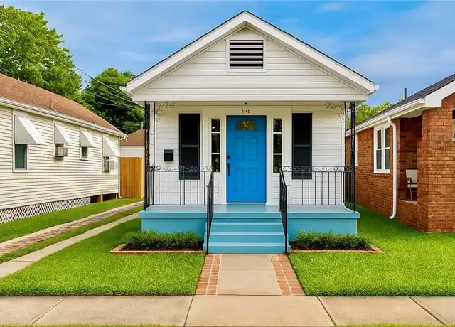 Property at 2114 Pine St, Harvey, LA, 70058, 2 beds, 1 bath, [object Object]