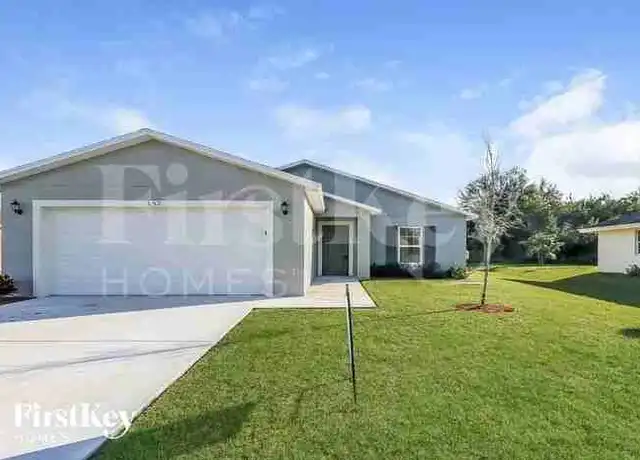Property at 652 SW Jacoby Ave, Port Saint Lucie, FL, 34953, 3 beds, 2 baths, [object Object]