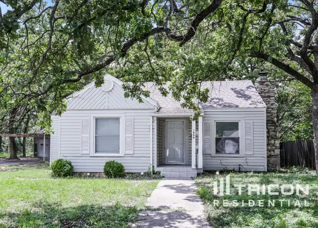 Property at 1909 Layton Ave, Haltom City, TX, 76117, 3 beds, 1 bath, [object Object]