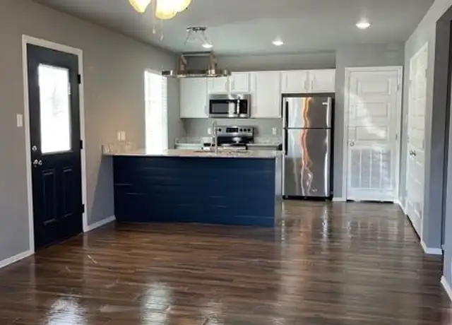 Property at Tulsa Street Duplexes - 2504 Tulsa St, Fort Smith, AR, 72901, 2 beds, 2 baths, [object Object]