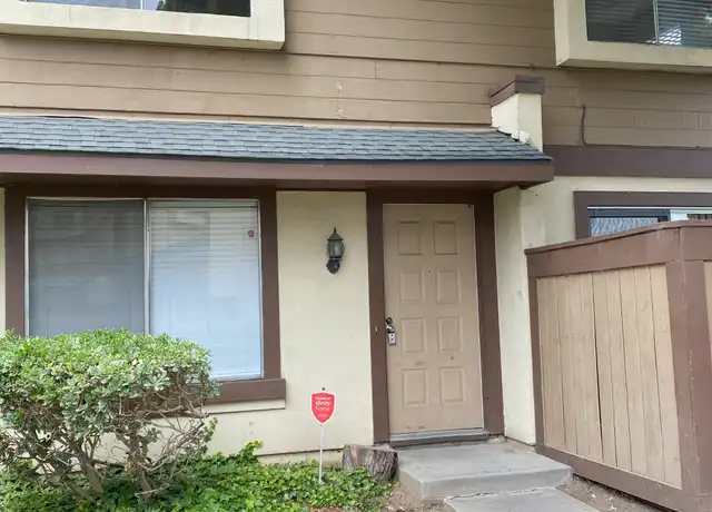 Property at 1803 Cherokee Dr #3, Salinas, CA, 93906, 3 beds, 1.5 baths, [object Object]