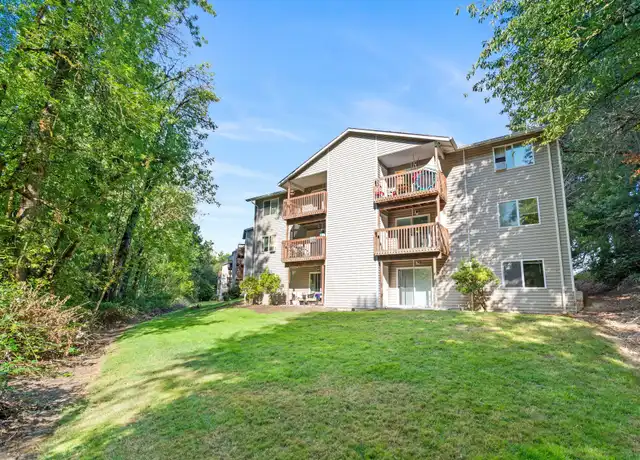 Property at Cozine Creek Apartments - 1800 SW Old Sheridan Rd, McMinnville, OR, 97128, 2 beds, 2 baths, [object Object]
