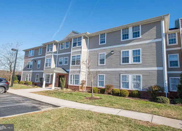 Property at 30630 Umes Blvd Unit H-304, Princess Anne, MD, 21853, 5 beds, 2 baths, [object Object]