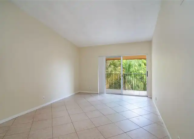 Property at 10701 Cleary Blvd #306, Plantation, FL, 33324, 1 bed, 1 bath, [object Object]