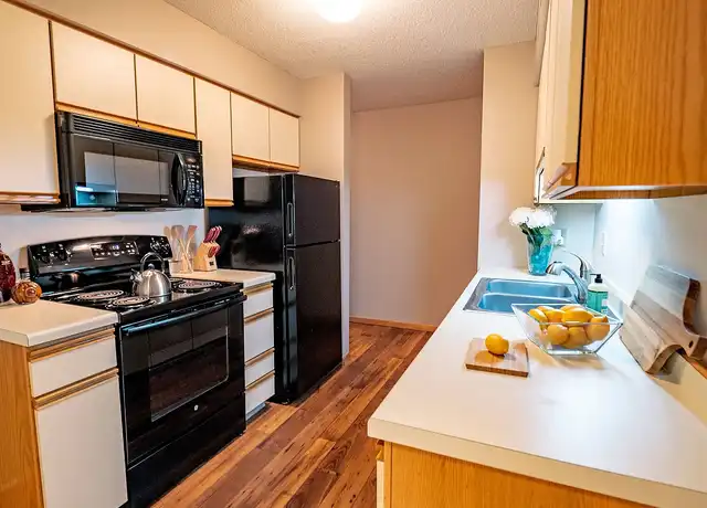 Property at Plymouth Square - 15300 37th Ave N, Minneapolis, MN, 55446, 2 beds, 2 baths, [object Object]