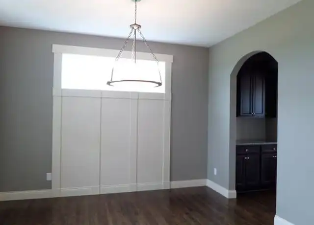 Property at 2700 Liberty Pl, Saint Paul, MN, 55129, 4 beds, 3 baths, [object Object]