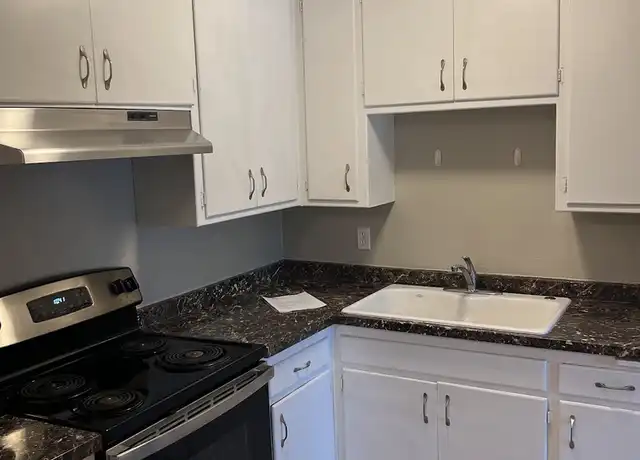 Property at 618 9th St Unit 12, Davis, CA, 95616, 3 beds, 1 bath, [object Object]