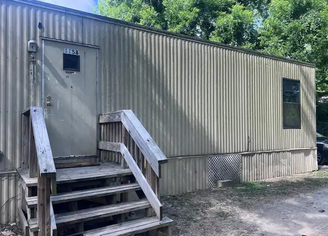 Property at 115 W Mulberry Ave Unit B, Wharton, TX, 77488, 2 beds, 1 bath, [object Object]