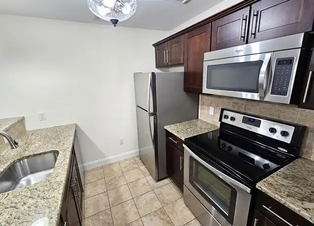 Property at Bruen St Unit 516, Newark, NJ, 07105, 1 bed, 1 bath, [object Object]
