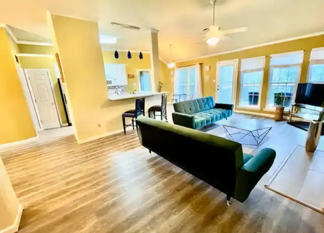Property at 326 Serendipity Trl, Hot Springs National Park, AR, 71913, 4 beds, 2 baths, [object Object]