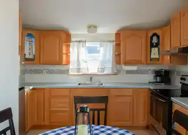 Property at 100 Sheridan Sq, Brigantine, NJ, 08203, 2 beds, 1 bath, [object Object]