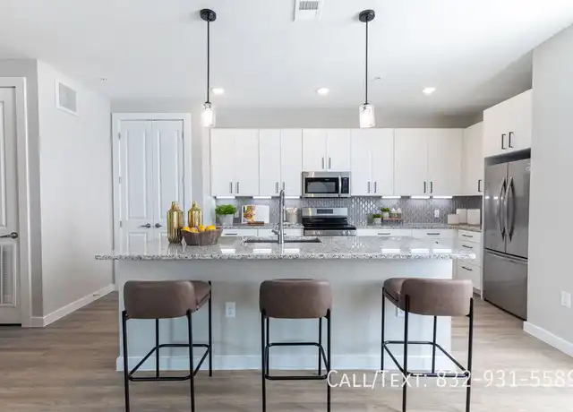 Property at 16000 Woodland Hills Dr Unit E1, Humble, TX, 77346, 1 bed, 1 bath, [object Object]