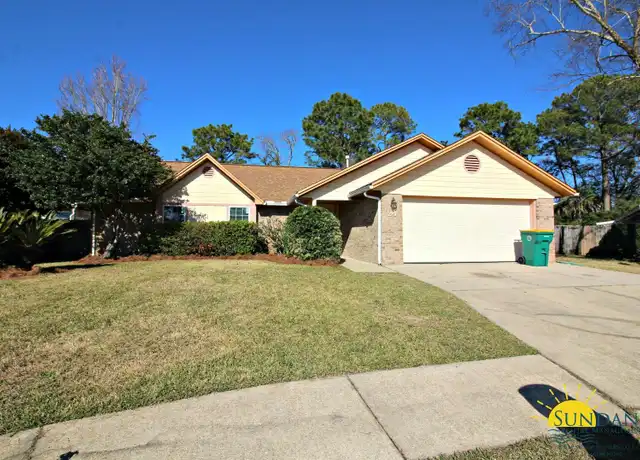 Property at 24 Tanglewood Cir, Fort Walton Beach, FL, 32547, 3 beds, 2 baths, [object Object]