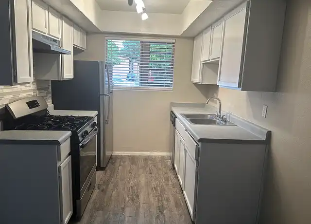 Property at Sand Pebble Apartments - 11280 Pebble Hills Blvd, El Paso, TX, 79936, 1 bed, 1 bath, [object Object]