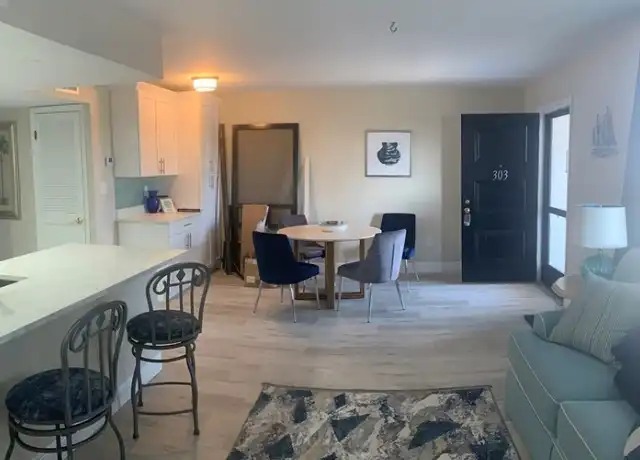 Property at 4906 Victoria Dr #303, Cape Coral, FL, 33904, 2 beds, 2 baths, [object Object]