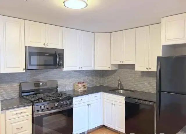 Property at 215 Massachusetts Ave #36, Arlington, MA, 02474, 1 bed, 1 bath, [object Object]