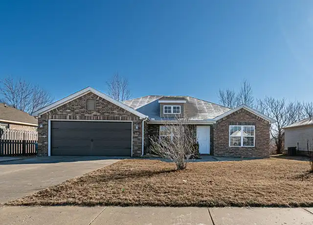 Property at 5403 SW Cherry Creek Rd, Bentonville, AR, 72713, 3 beds, 2 baths, [object Object]