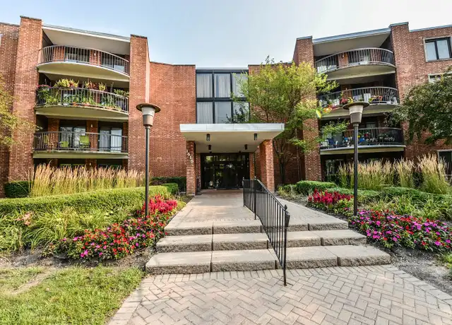 Property at 1415 E Central Rd Unit 206A, Arlington Heights, IL, 60005, 1 bed, 1 bath, [object Object]