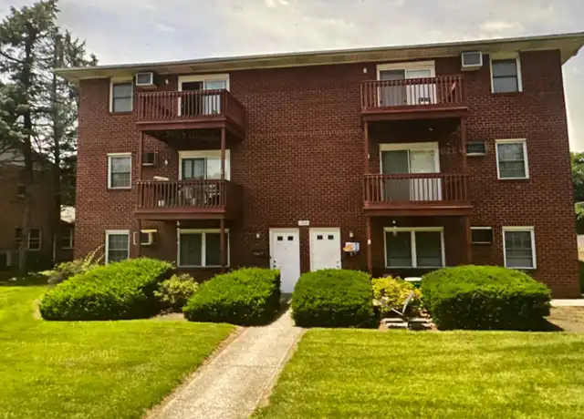 Property at 2216 Mack Blvd Unit 2, Allentown, PA, 18103, 2 beds, 1 bath, [object Object]