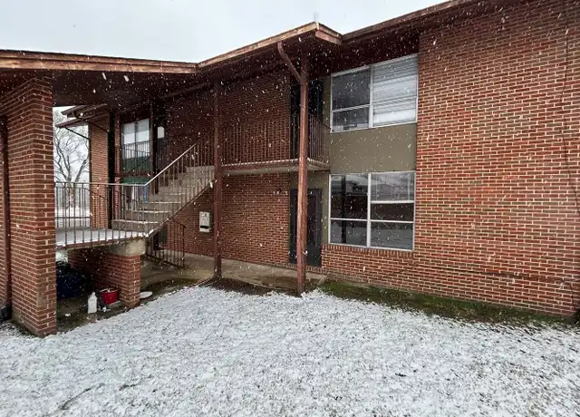 Property at 420 Wheatley St Unit 4, Kingsport, TN, 37660, 2 beds, 1 bath, [object Object]