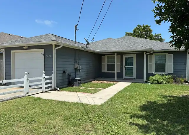 Property at 2037 Crestmont St, Corpus Christi, TX, 78418, 3 beds, 2 baths, [object Object]
