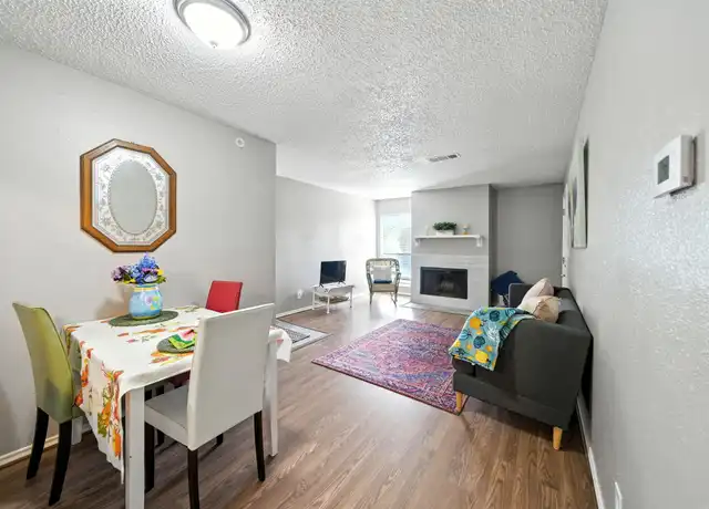 Property at 2501 Gulf Fwy Unit 7A, Dickinson, TX, 77539, 1 bed, 1 bath, [object Object]