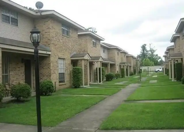 Property at 126 Lakewood Dr Unit 50, Luling, LA, 70070, 2 beds, 1.5 baths, [object Object]