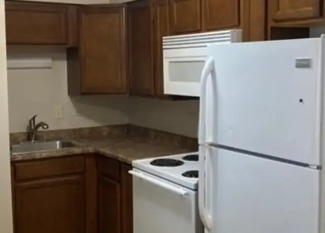 Property at 15800 Central Ave, Oak Forest, IL, 60452, 1 bed, 1 bath, [object Object]