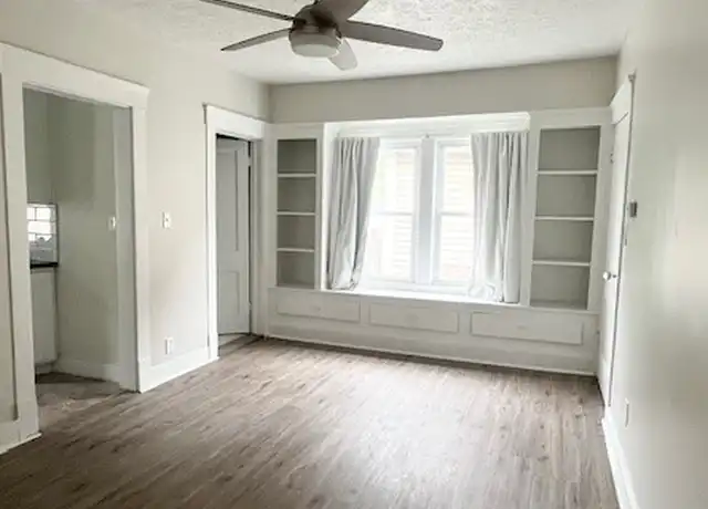 Property at 3005 W 11th St Unit 2 (Upstairs), Cleveland, OH, 44113, 4 beds, 1 bath, [object Object]